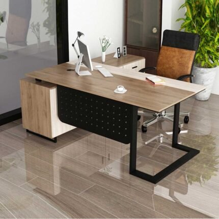 Manager Table UDL MT-510 – stylish manager office desk for modern workspaces by Ultimate Designs Ltd