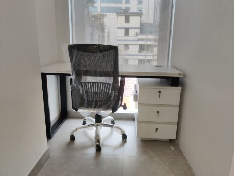 Single Executive Desk for Office
