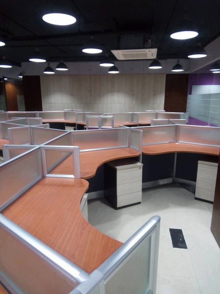 Office Workstation Layout