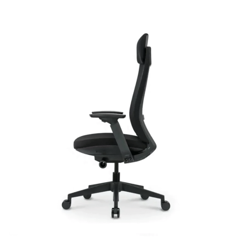 Vintage Director Chair UDL A3905 in deep brown with ergonomic high-back and padded arms.