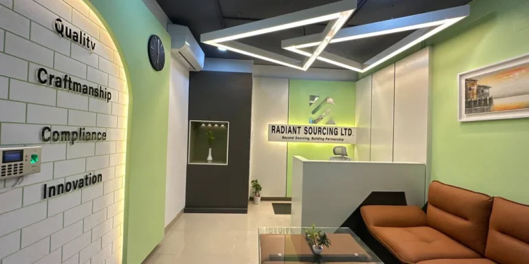 Readiant Sourcing Main Entry Seating
