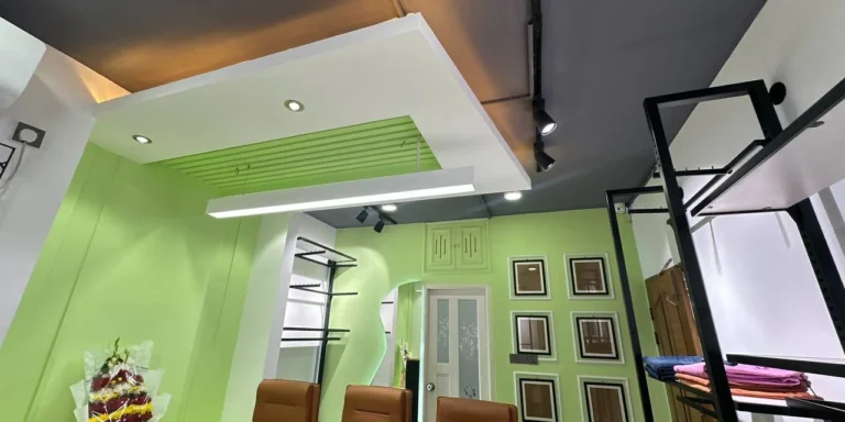 Readiant Sourcing Meeting Room Interior