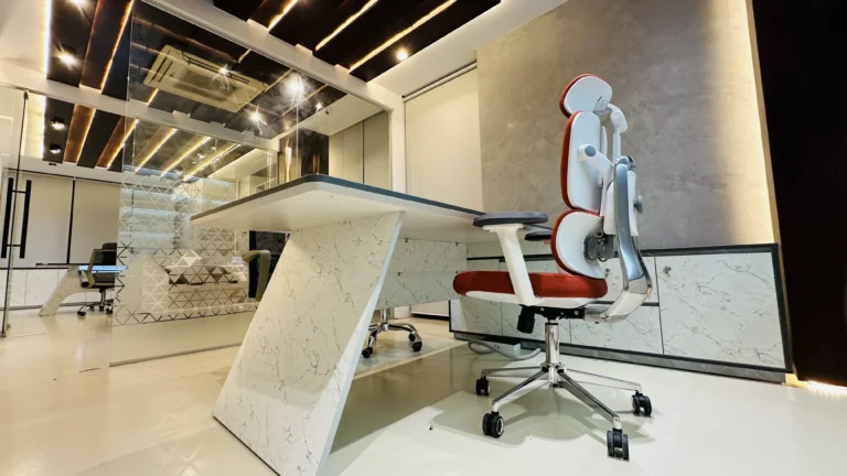 Modern Private Office Desk