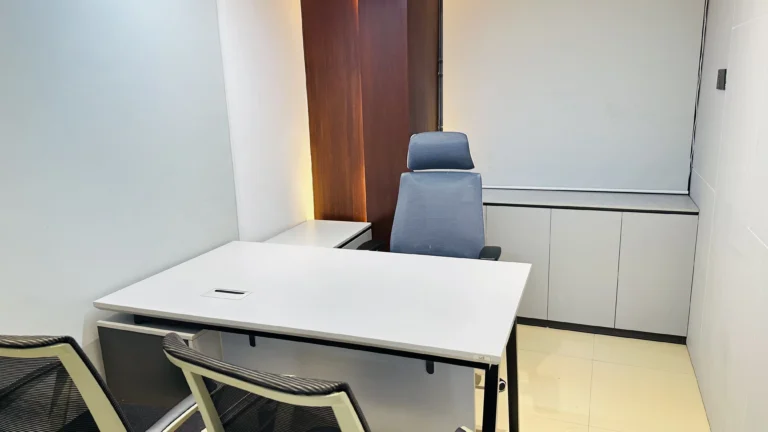 Compact Private Office